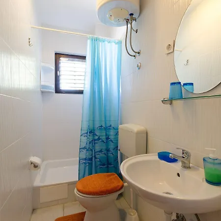 Apartman Rustikales Nur 500 Meter Zum Mit Meerblick, Grillbereich, Wifi *