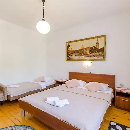 Apartment Rustikales Nur 500 Meter Zum Mit Meerblick, Grillbereich, Wifi Dramalj